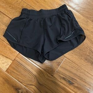 Hotty Hot Low-Rise Lined Short 2.5"